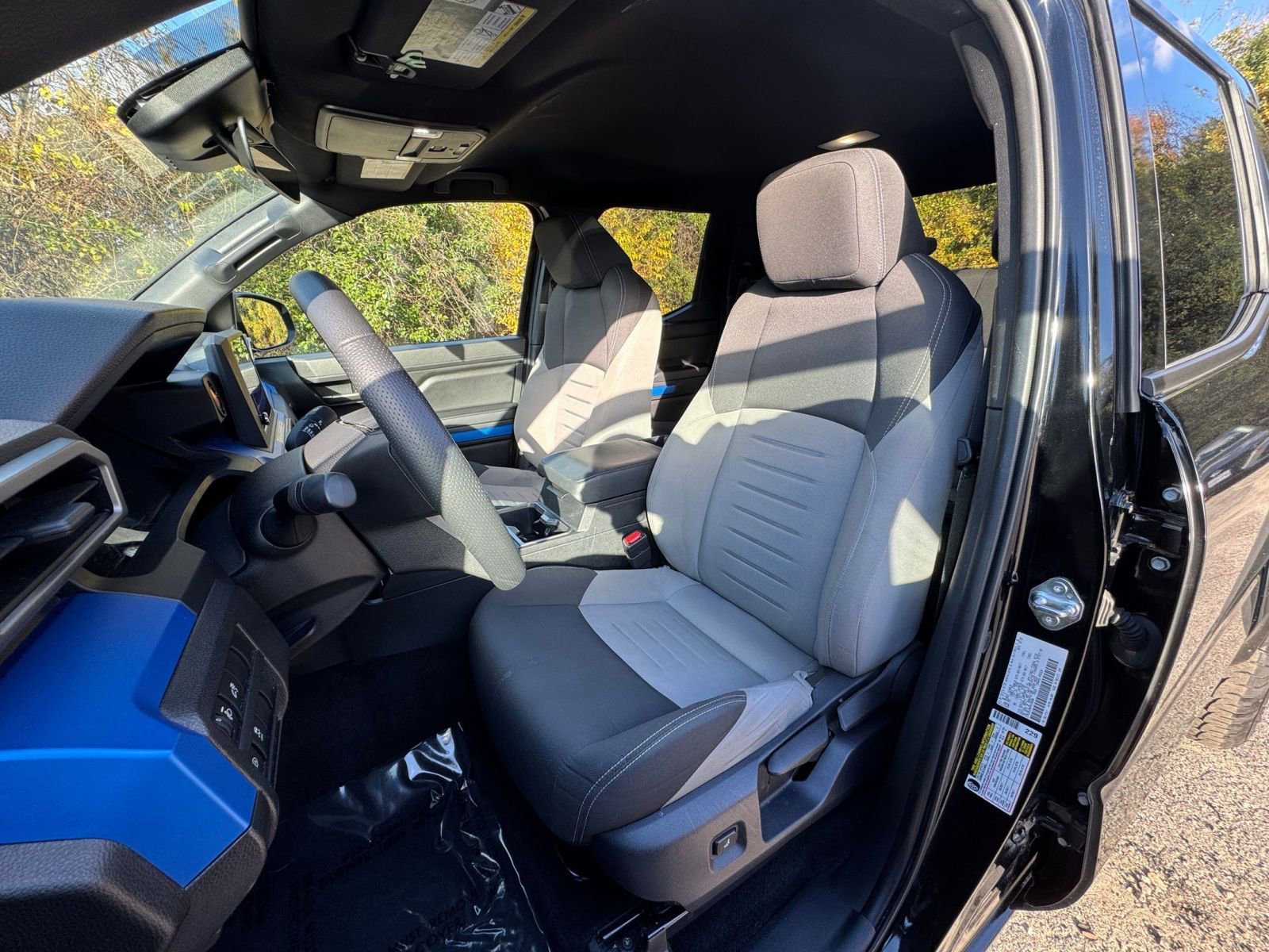 Thumbnail: 2025 Toyota Tacoma - 31