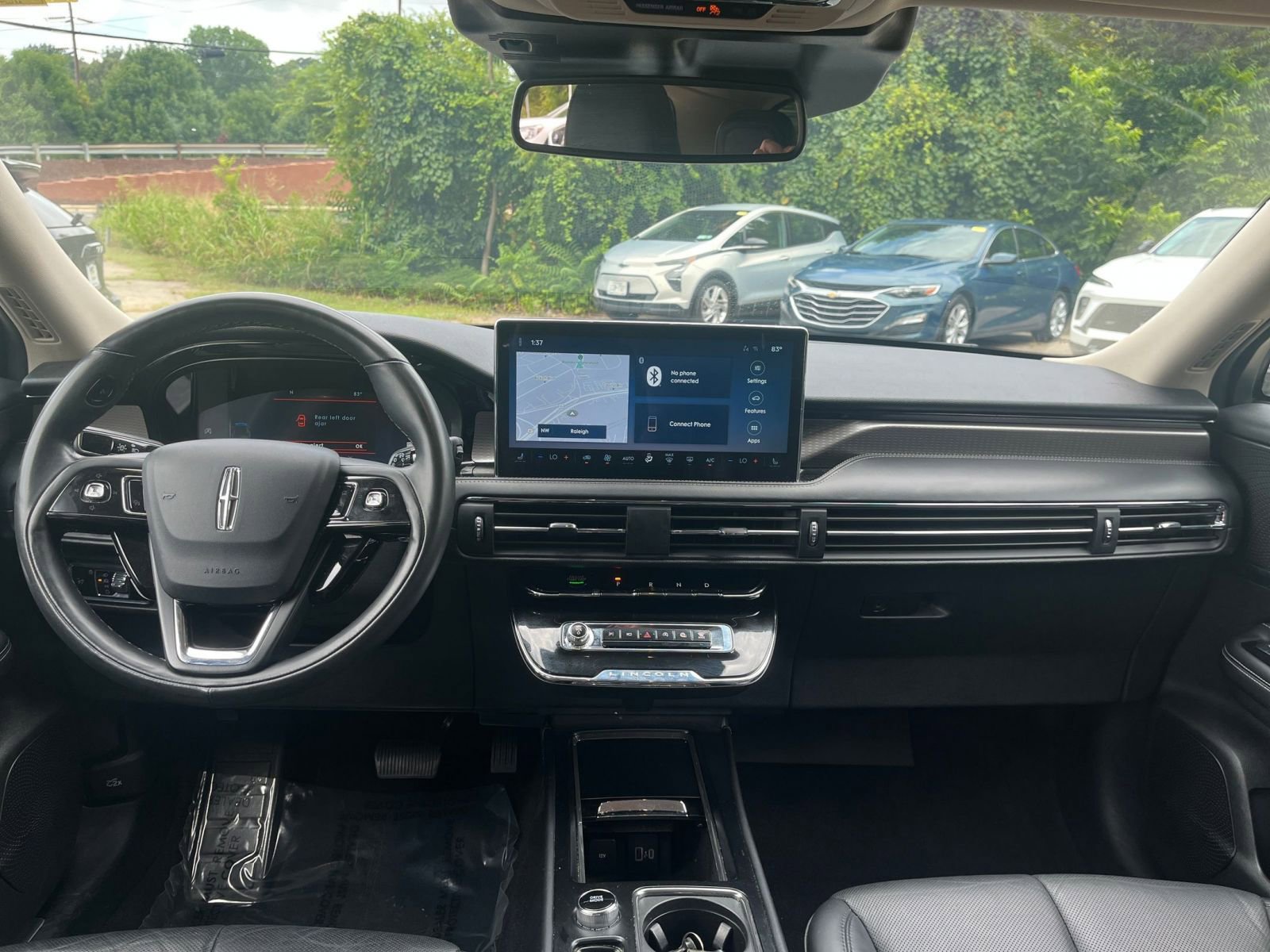 Thumbnail: 2024 Lincoln Corsair - 28