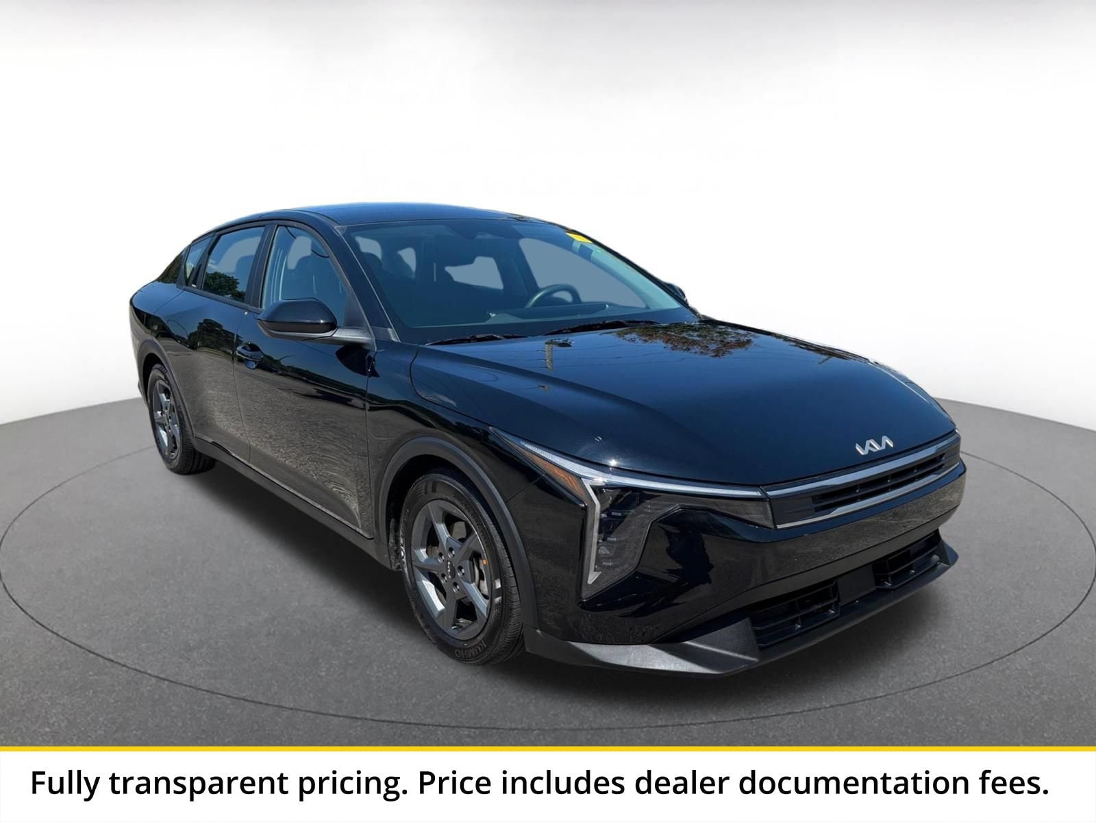 Thumbnail: 2026 Kia K4 - 1