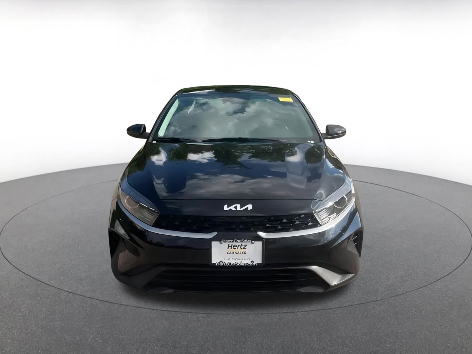 Thumbnail: 2023 Kia Forte - 4