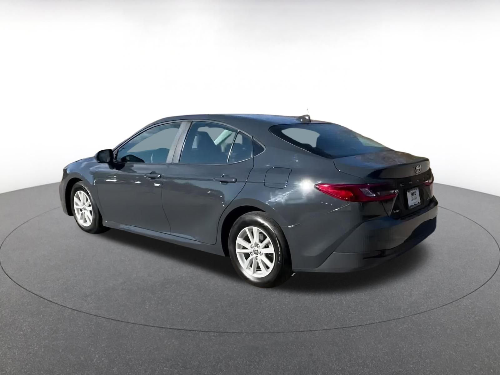 Thumbnail: 2025 Toyota Camry - 9