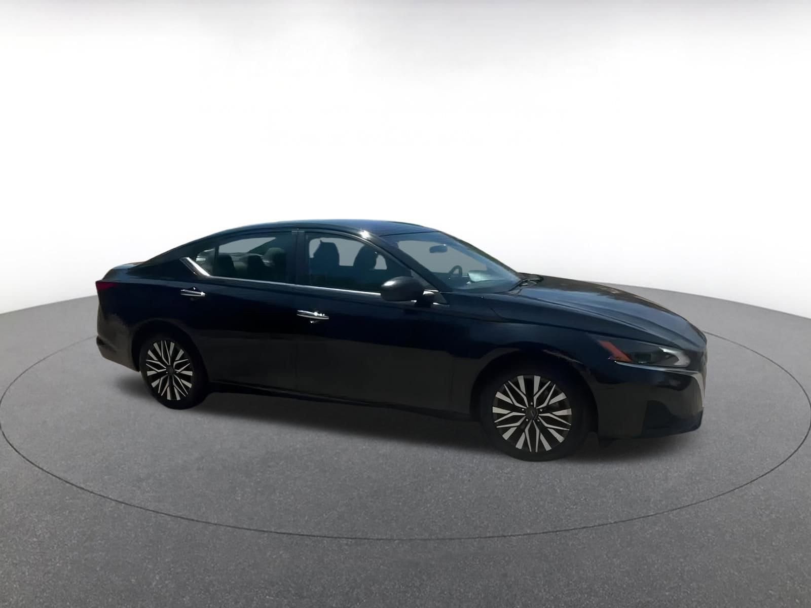 Thumbnail: 2024 Nissan Altima - 2