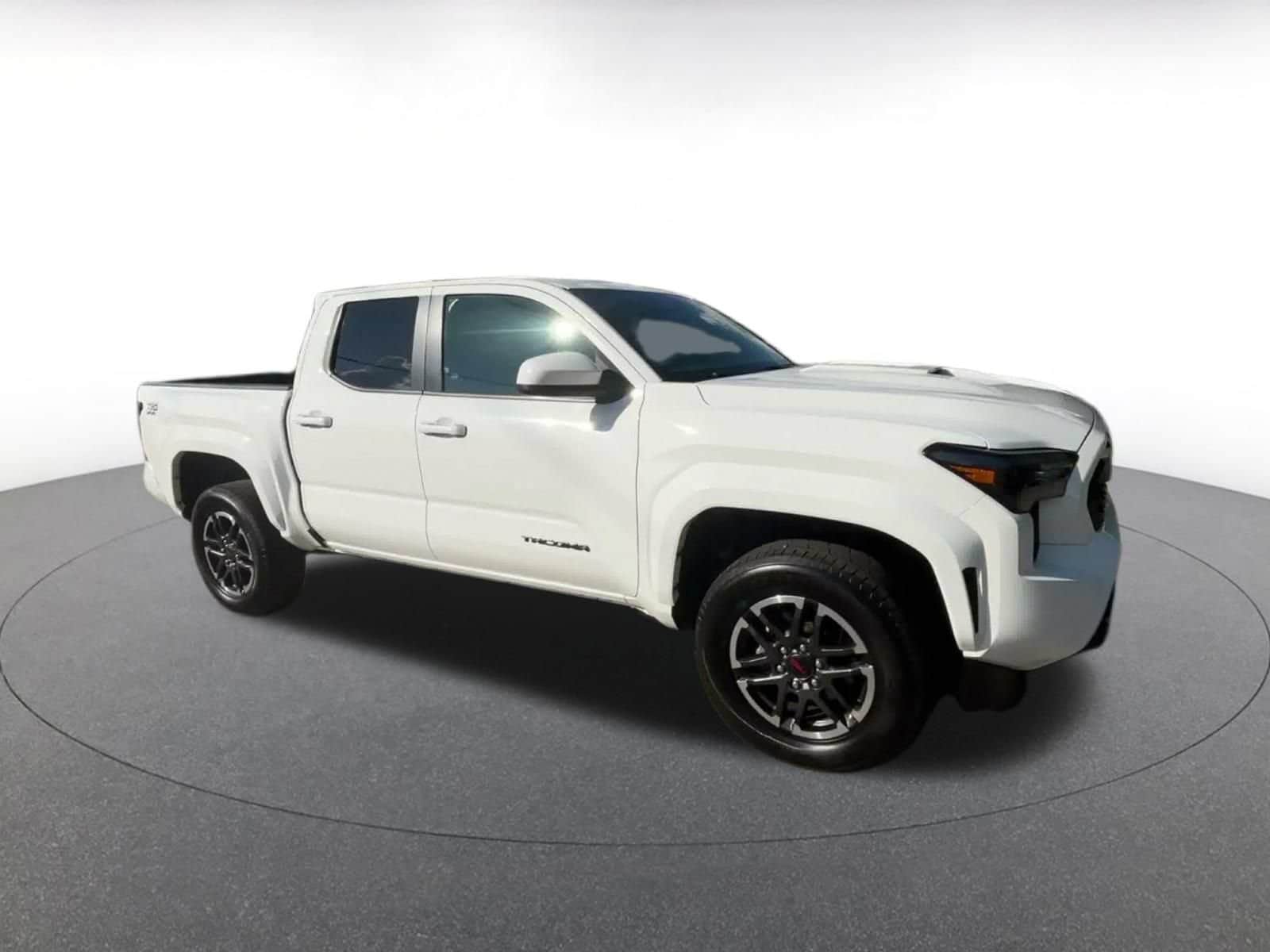 Thumbnail: 2024 Toyota Tacoma - 2