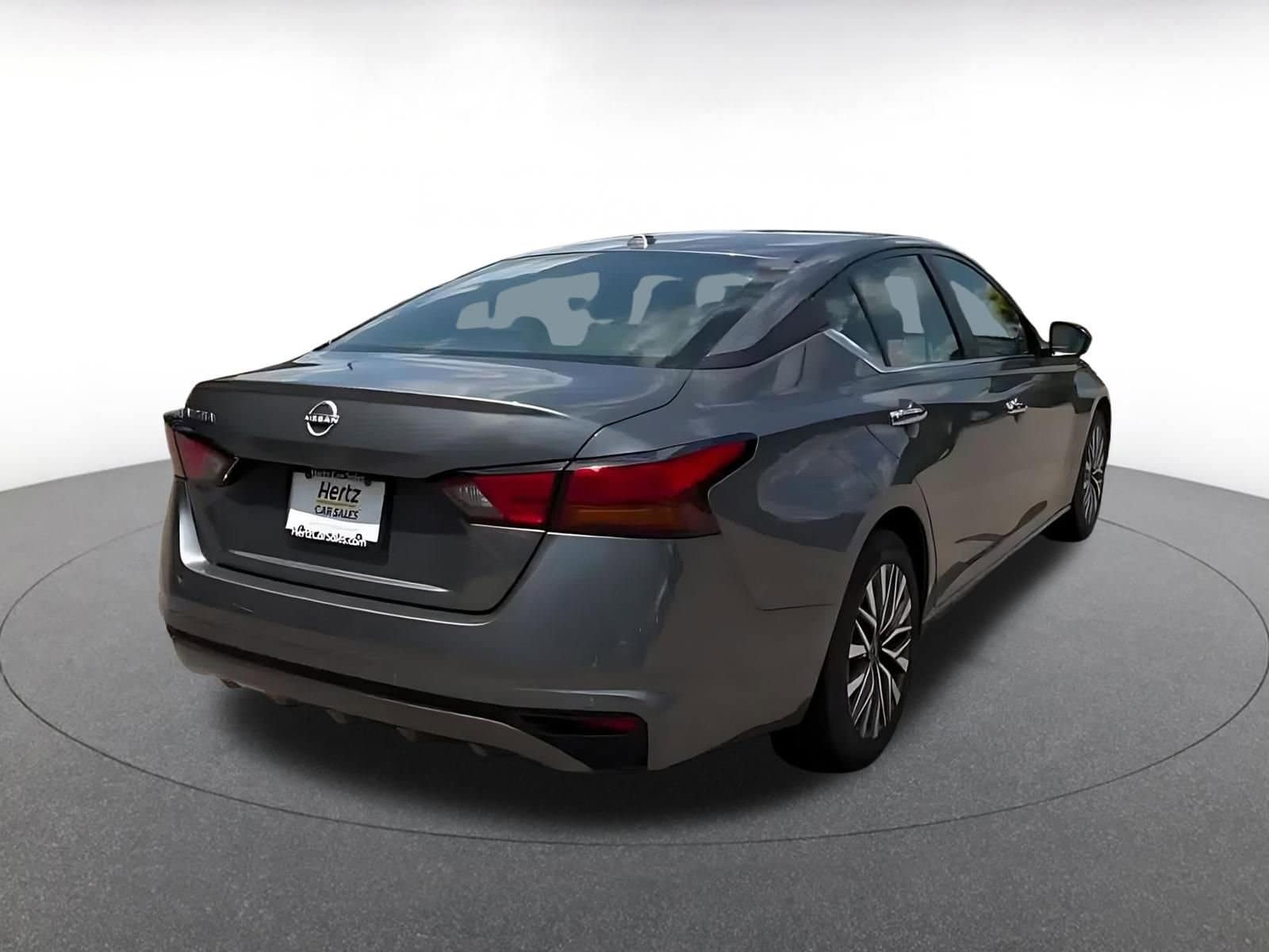 Thumbnail: 2025 Nissan Altima - 14
