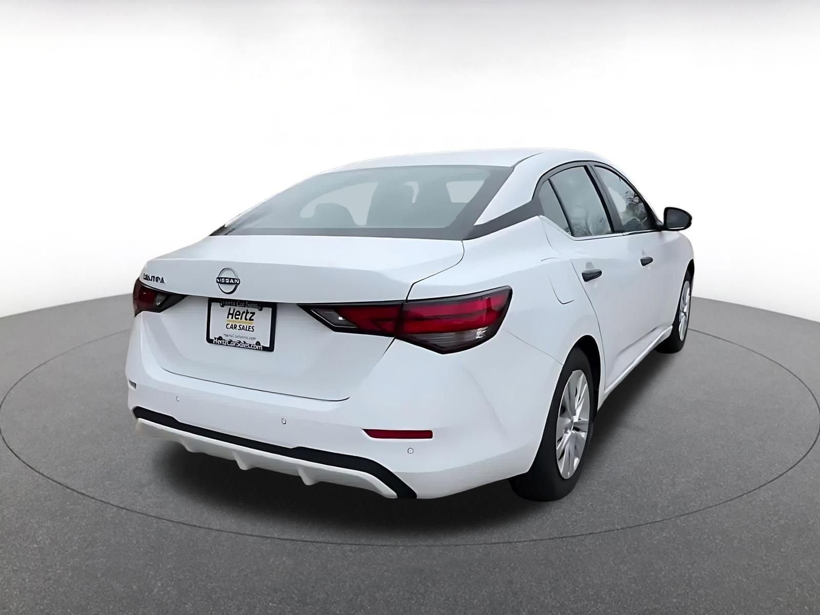 Thumbnail: 2025 Nissan Sentra - 14