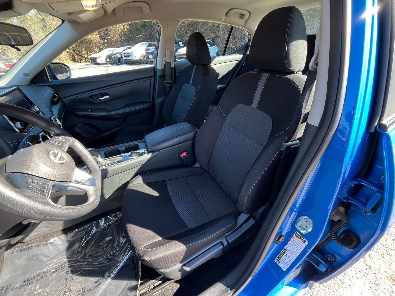 Thumbnail: 2025 Nissan Sentra - 33