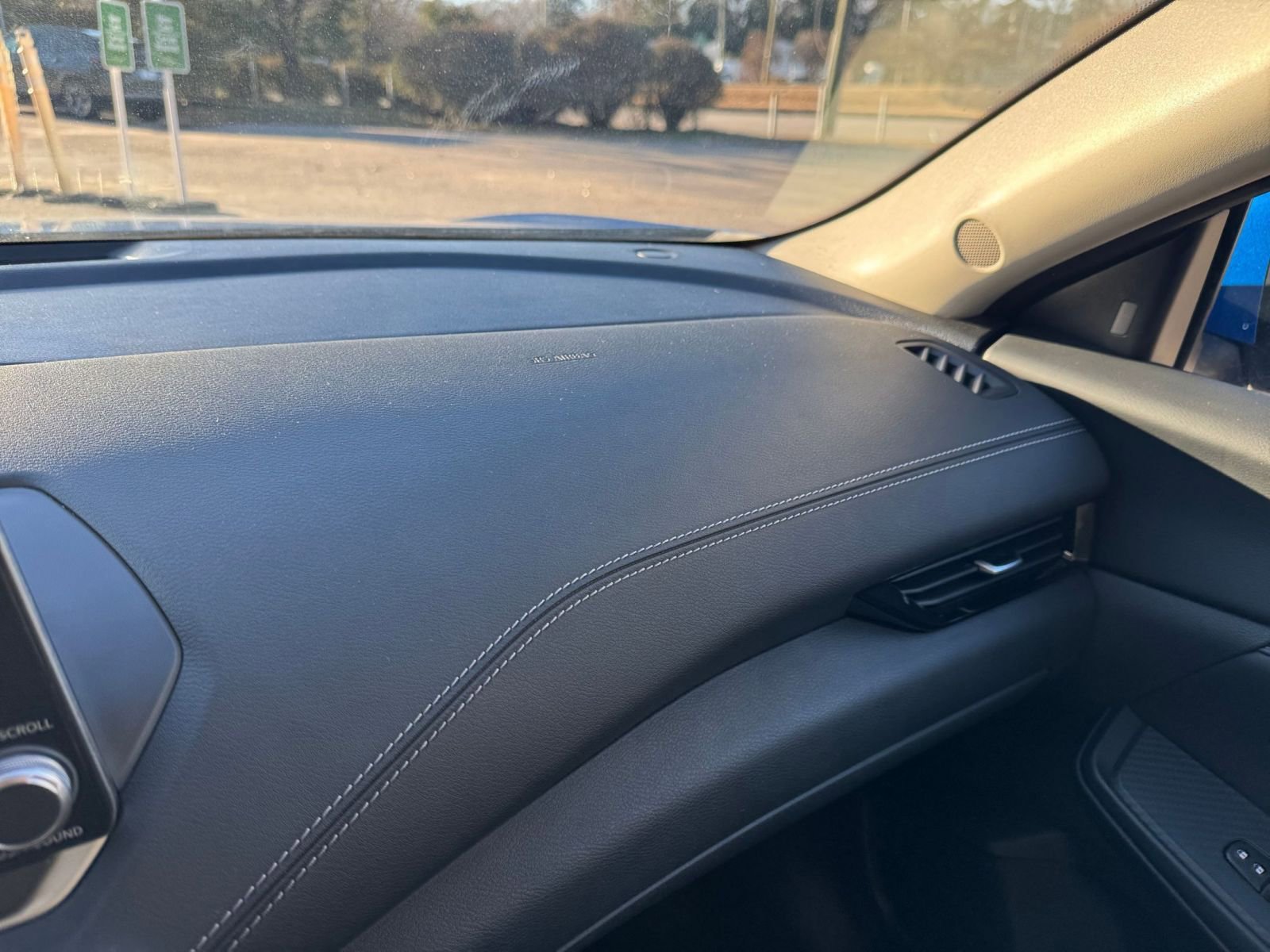 Thumbnail: 2025 Nissan Sentra - 30