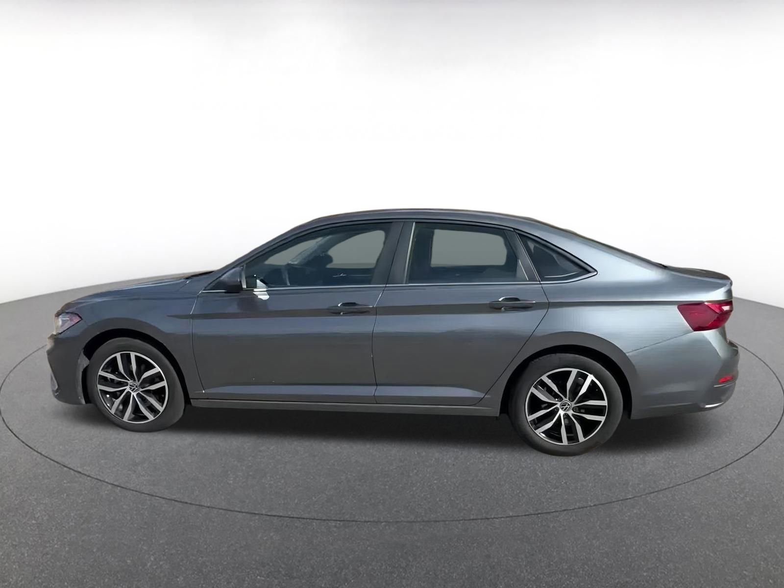 Thumbnail: 2025 Volkswagen Jetta - 11