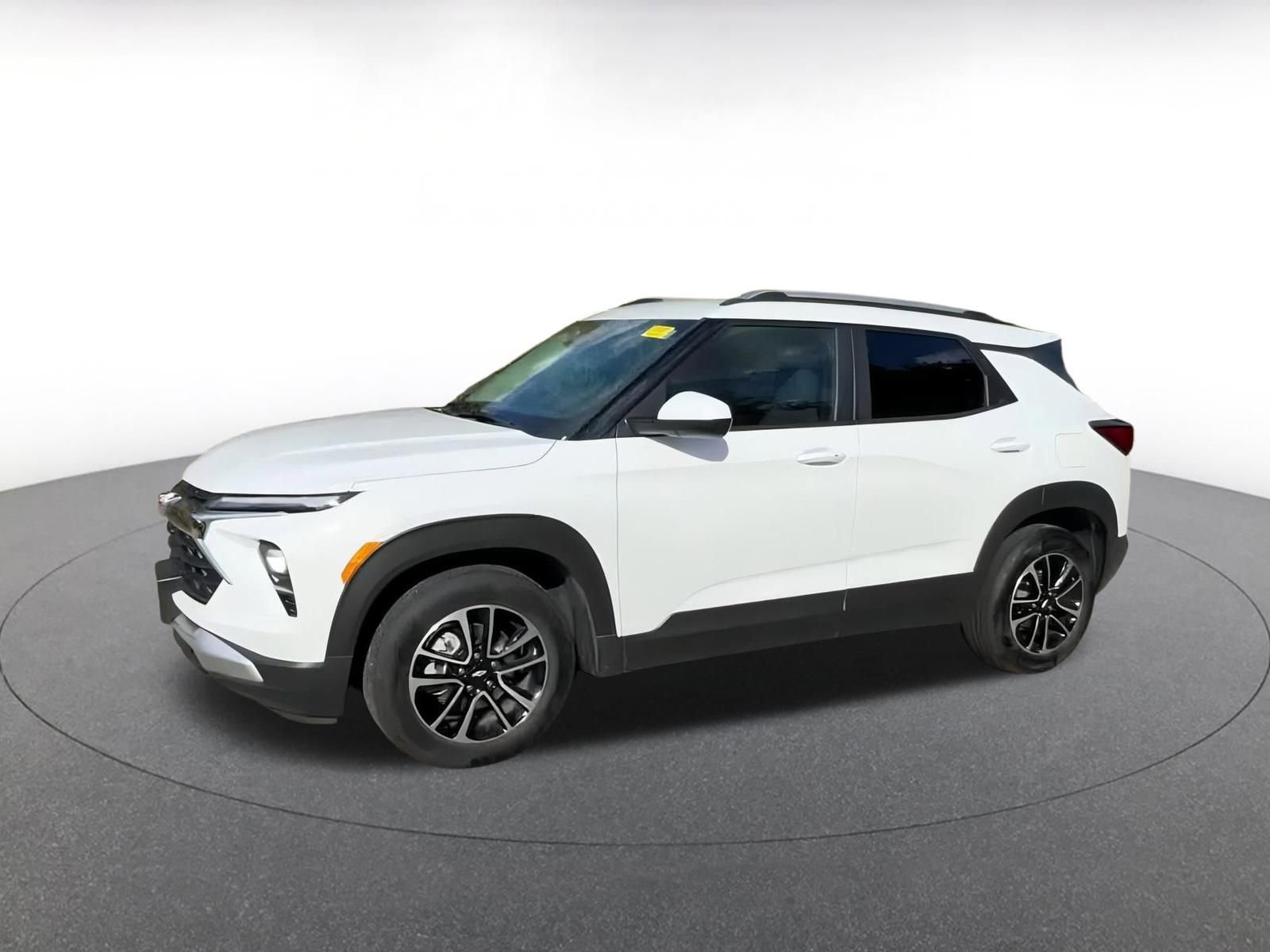 Thumbnail: 2025 Chevrolet TrailBlazer - 8