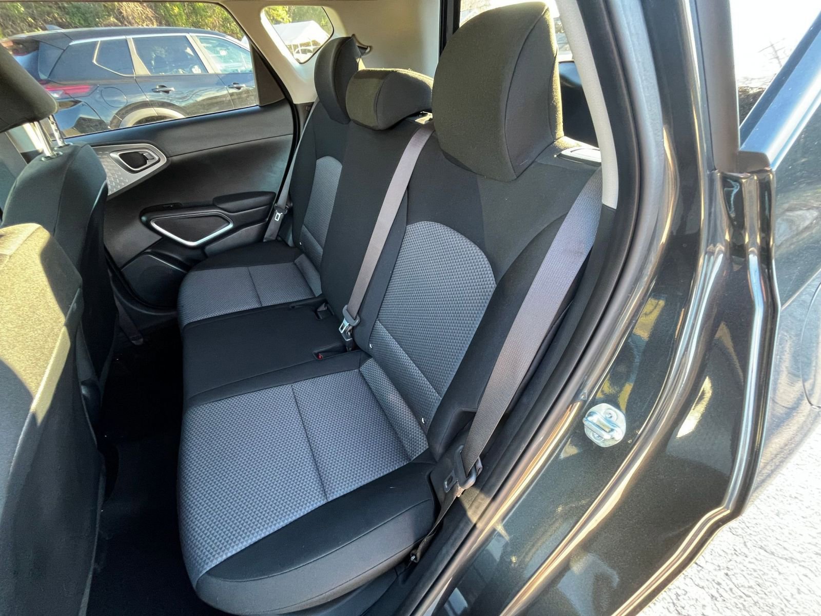 Thumbnail: 2025 Kia Soul - 32