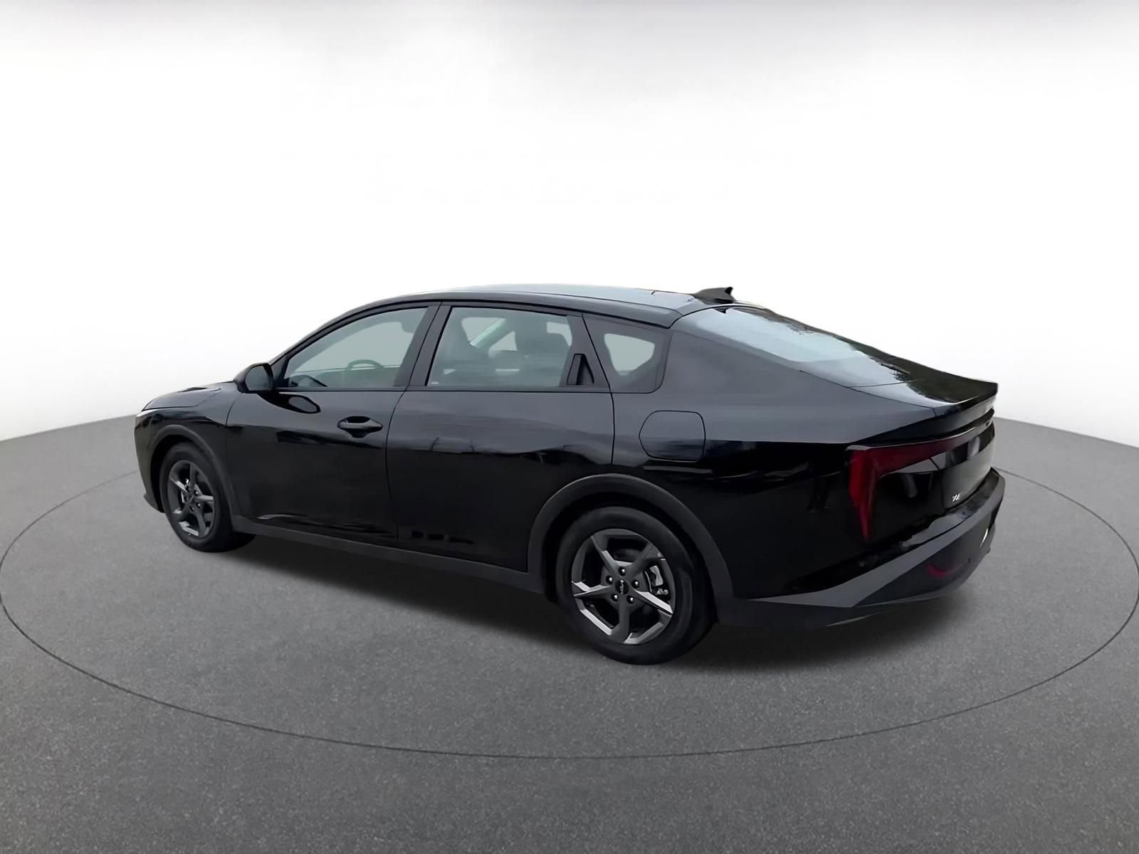 Thumbnail: 2025 Kia K4 - 11