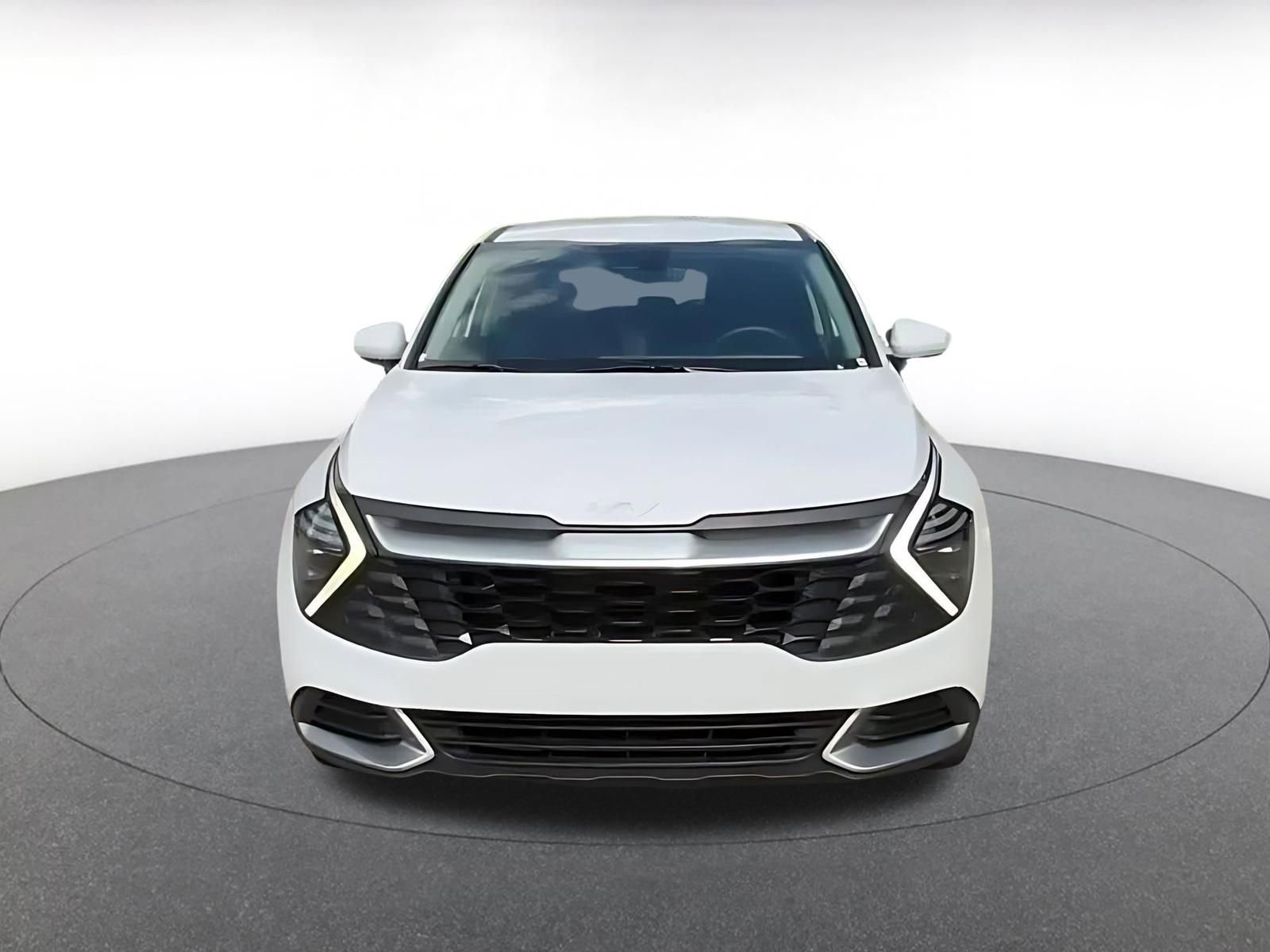 Thumbnail: 2025 Kia Sportage - 4