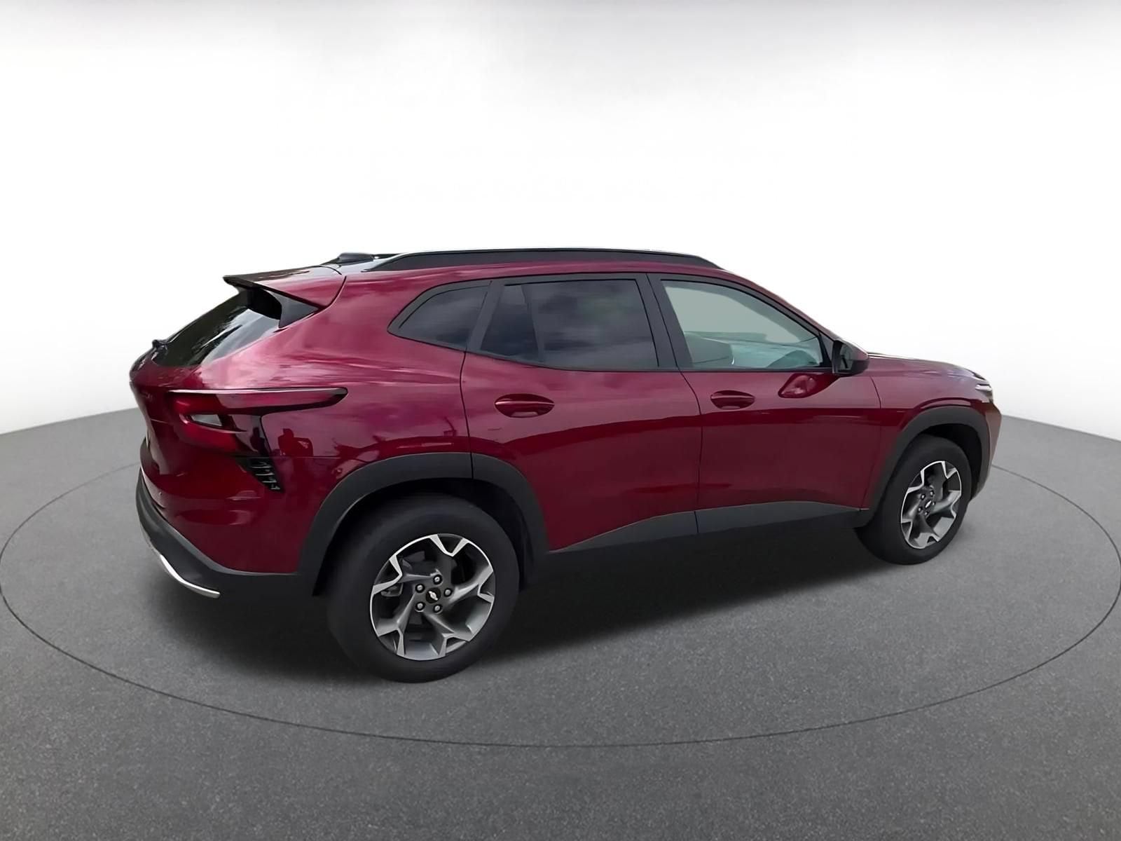 Thumbnail: 2025 Chevrolet Trax - 11