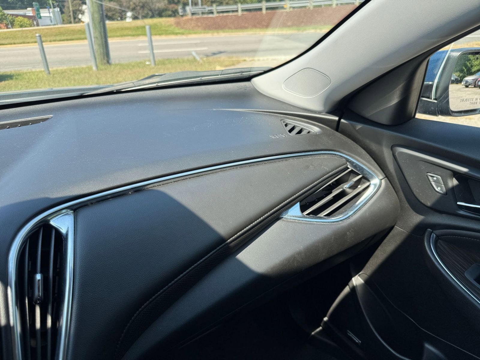 Thumbnail: 2024 Chevrolet Malibu - 31