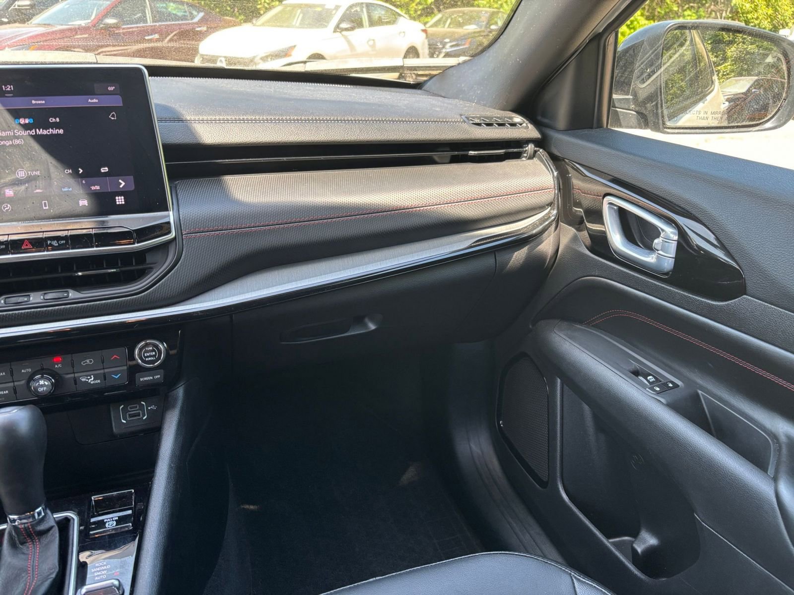 Thumbnail: 2025 Jeep Compass - 33