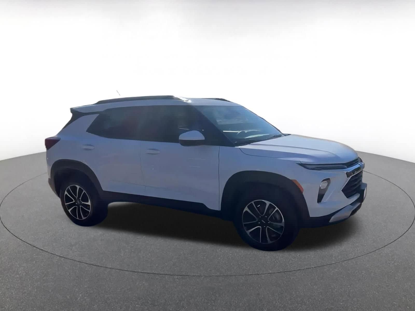 Thumbnail: 2025 Chevrolet TrailBlazer - 2