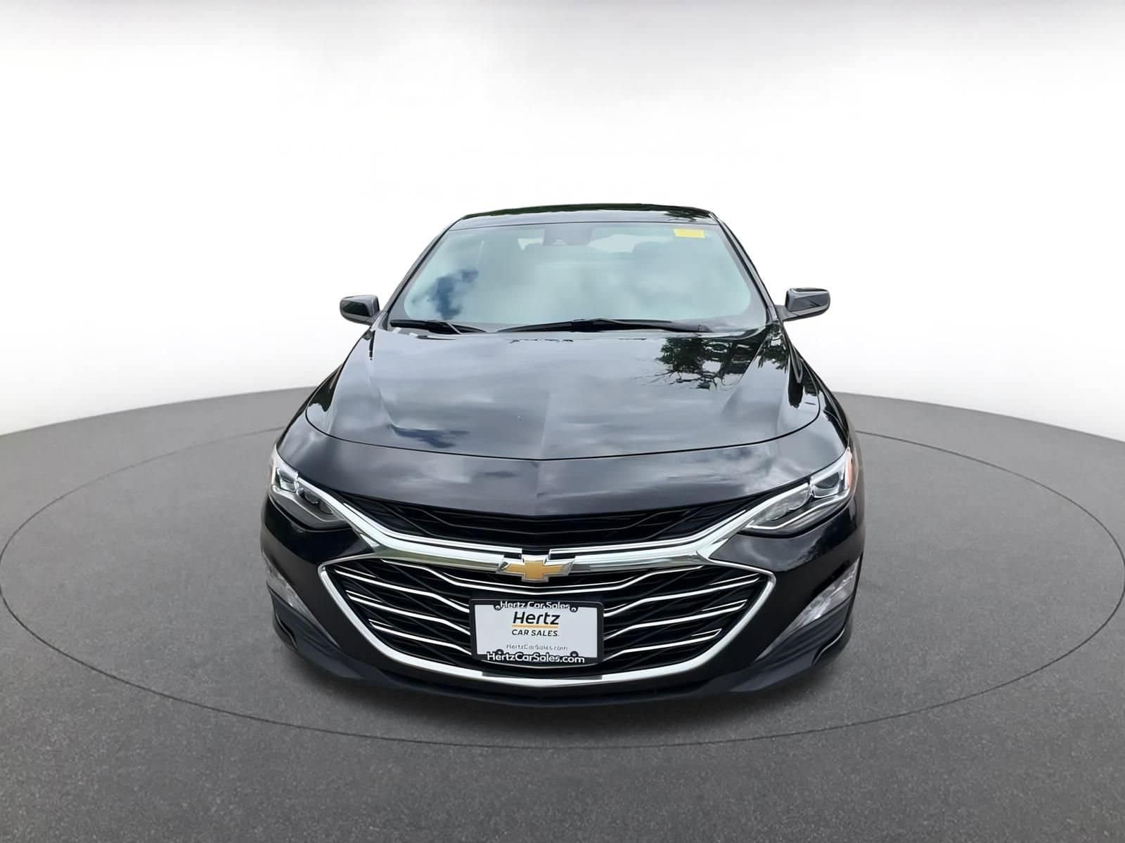 Thumbnail: 2024 Chevrolet Malibu - 4