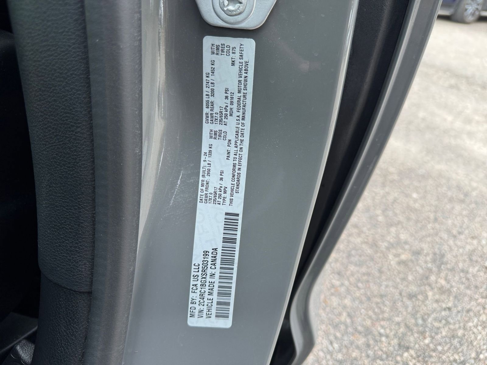 Thumbnail: 2025 Chrysler Pacifica - 27