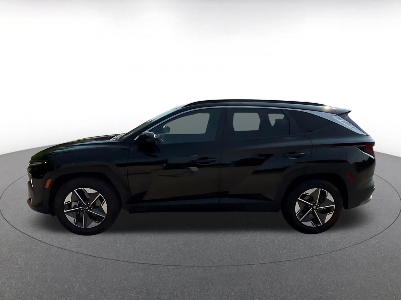 Thumbnail: 2026 Hyundai Tucson - 9