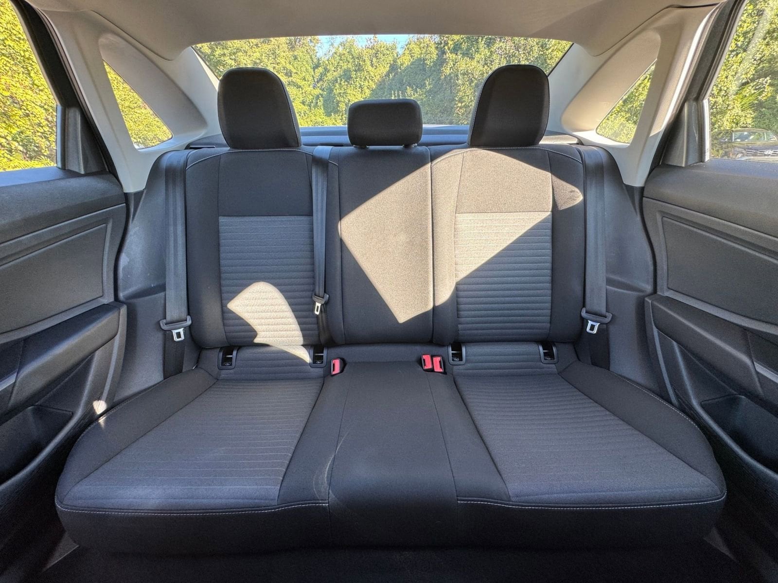 Thumbnail: 2025 Volkswagen Jetta - 33