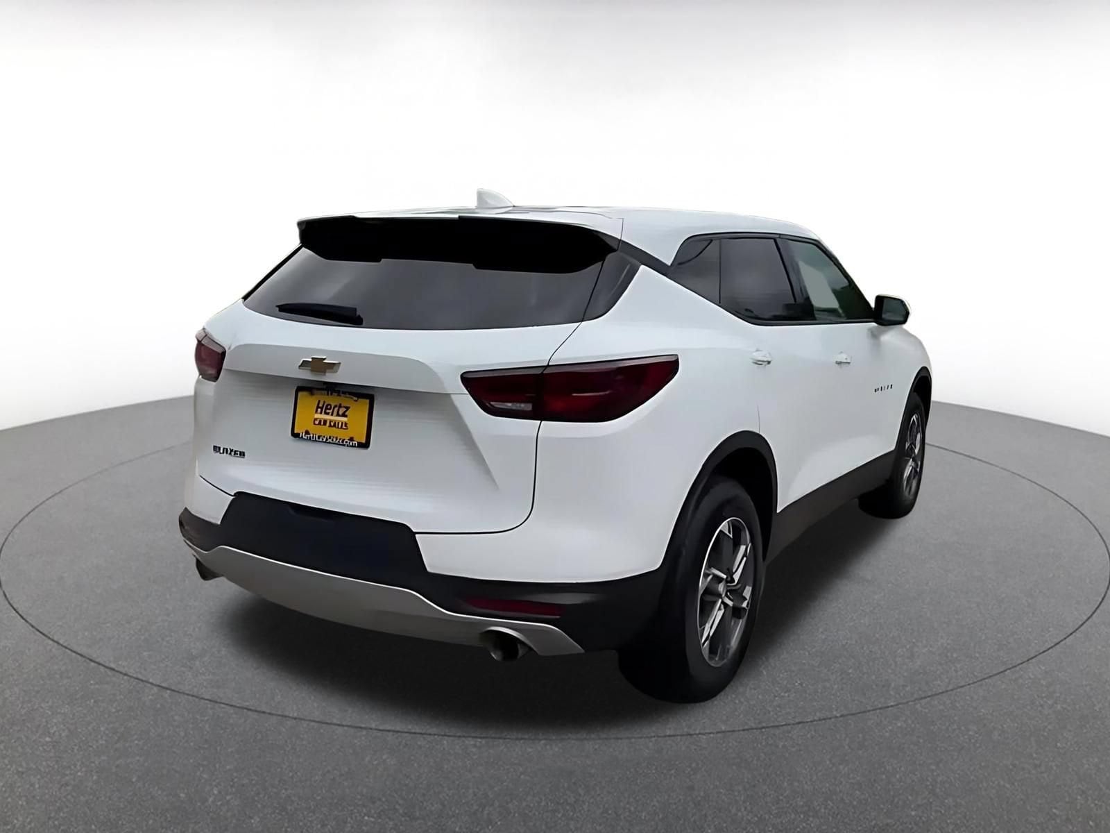 Thumbnail: 2026 Chevrolet Blazer - 13