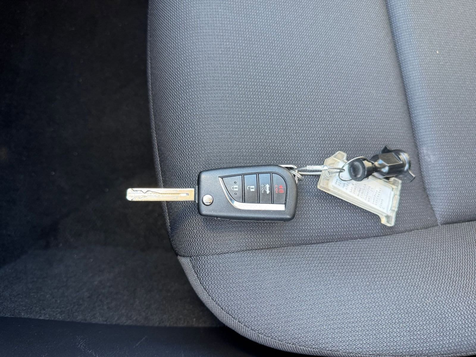 Thumbnail: 2025 Toyota Corolla - 20