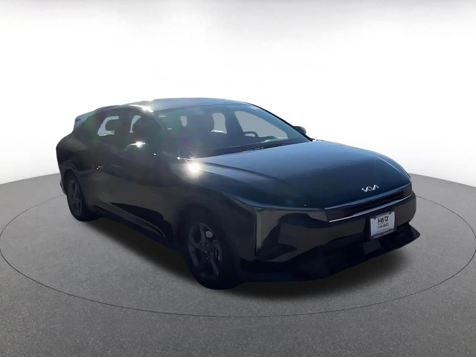 Thumbnail: 2025 Kia K4 - 3