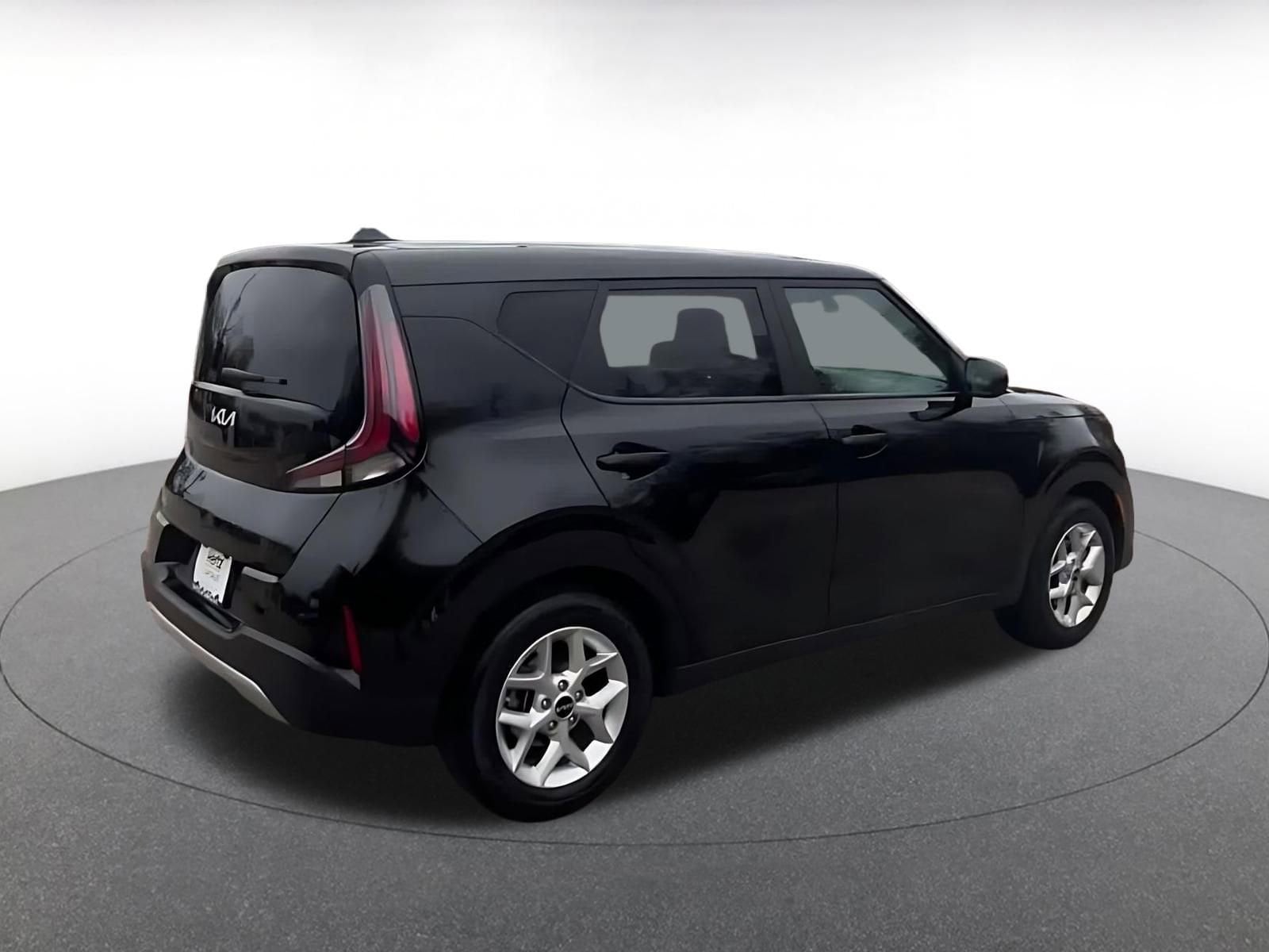 Thumbnail: 2025 Kia Soul - 15