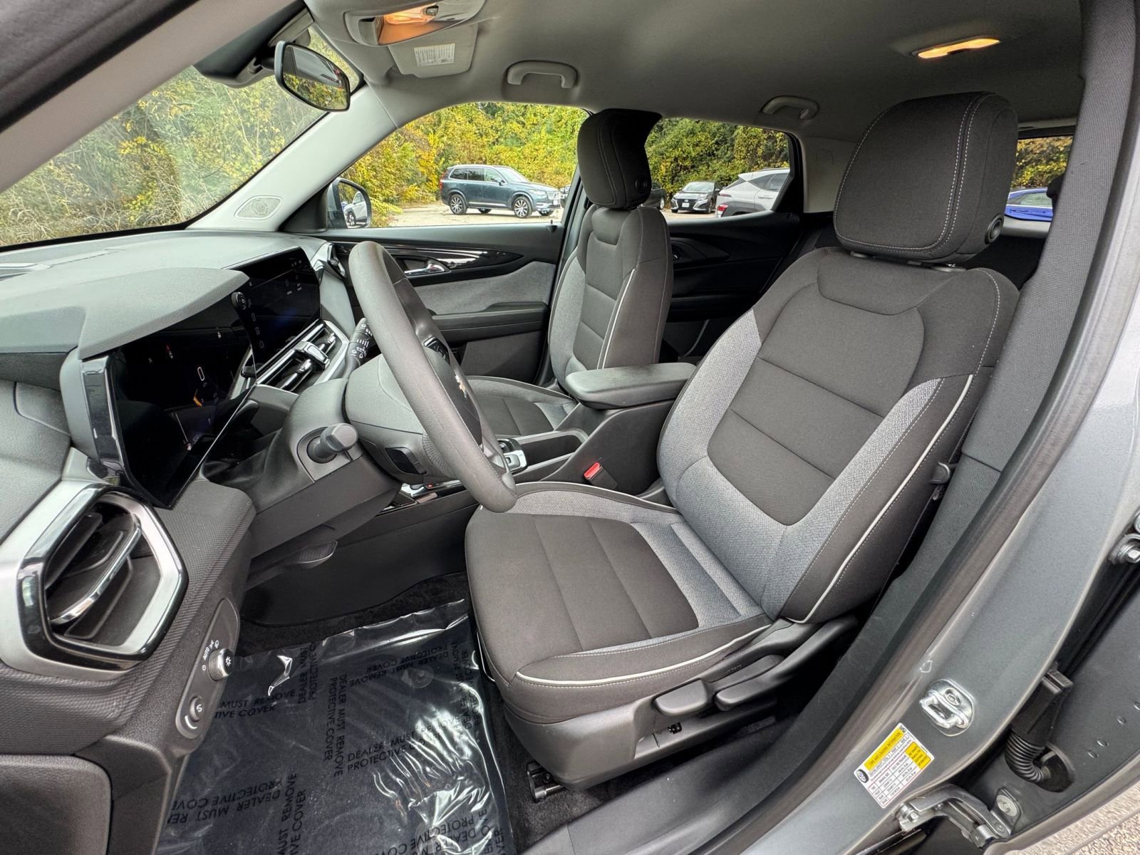 Thumbnail: 2025 Chevrolet TrailBlazer - 31