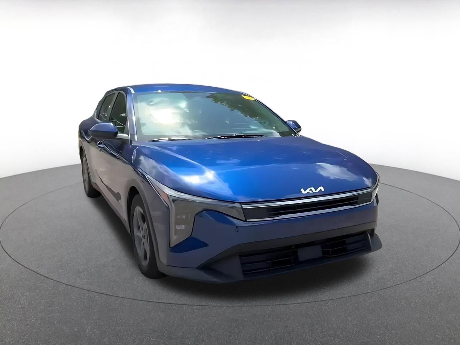 Thumbnail: 2025 Kia K4 - 3
