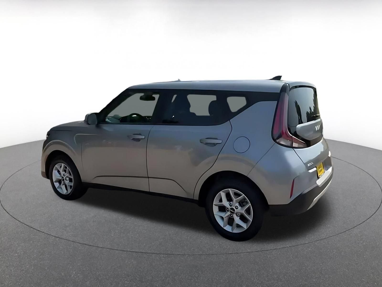 Thumbnail: 2025 Kia Soul - 9
