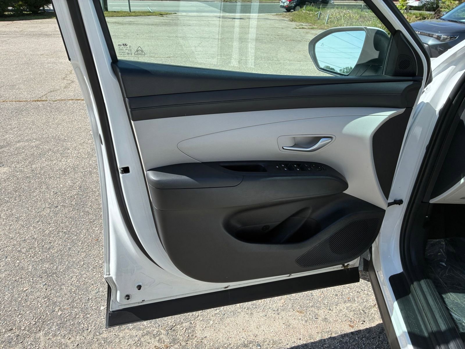 Thumbnail: 2025 Hyundai Tucson - 18