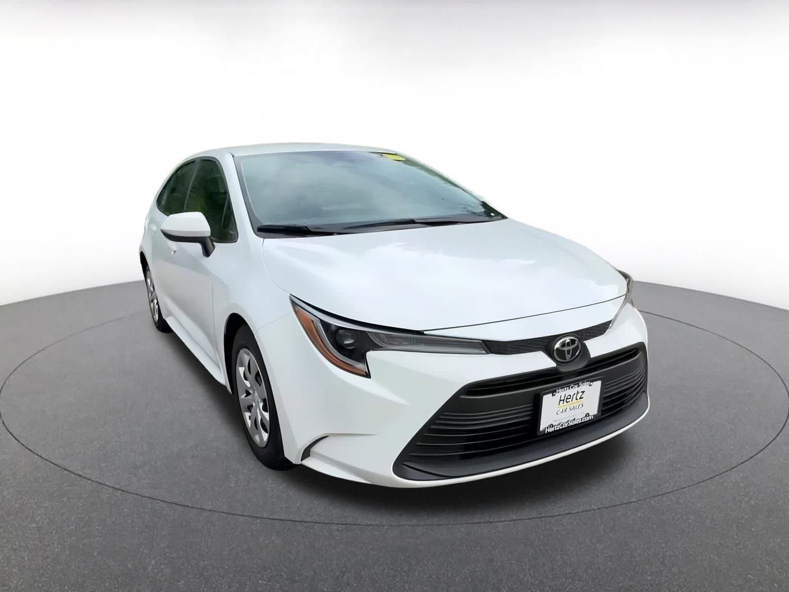 Thumbnail: 2024 Toyota Corolla - 3