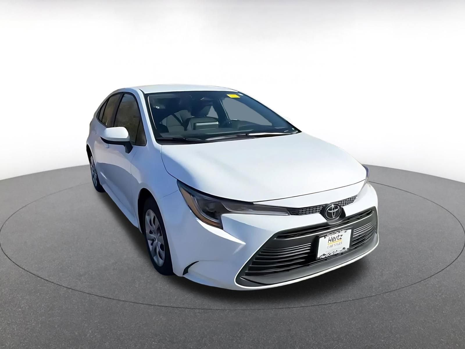 Thumbnail: 2025 Toyota Corolla - 3