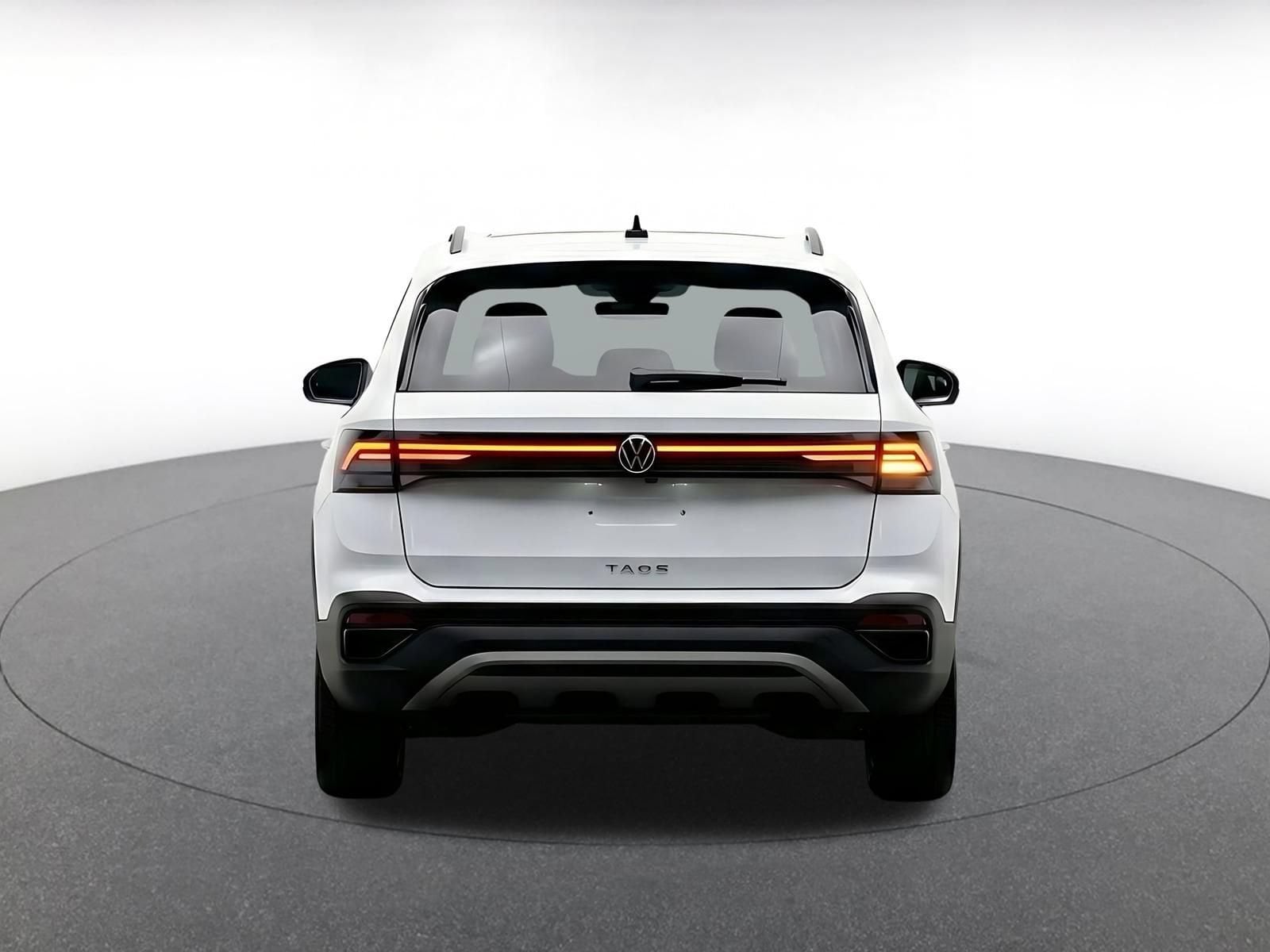 Thumbnail: 2026 Volkswagen Taos - 8