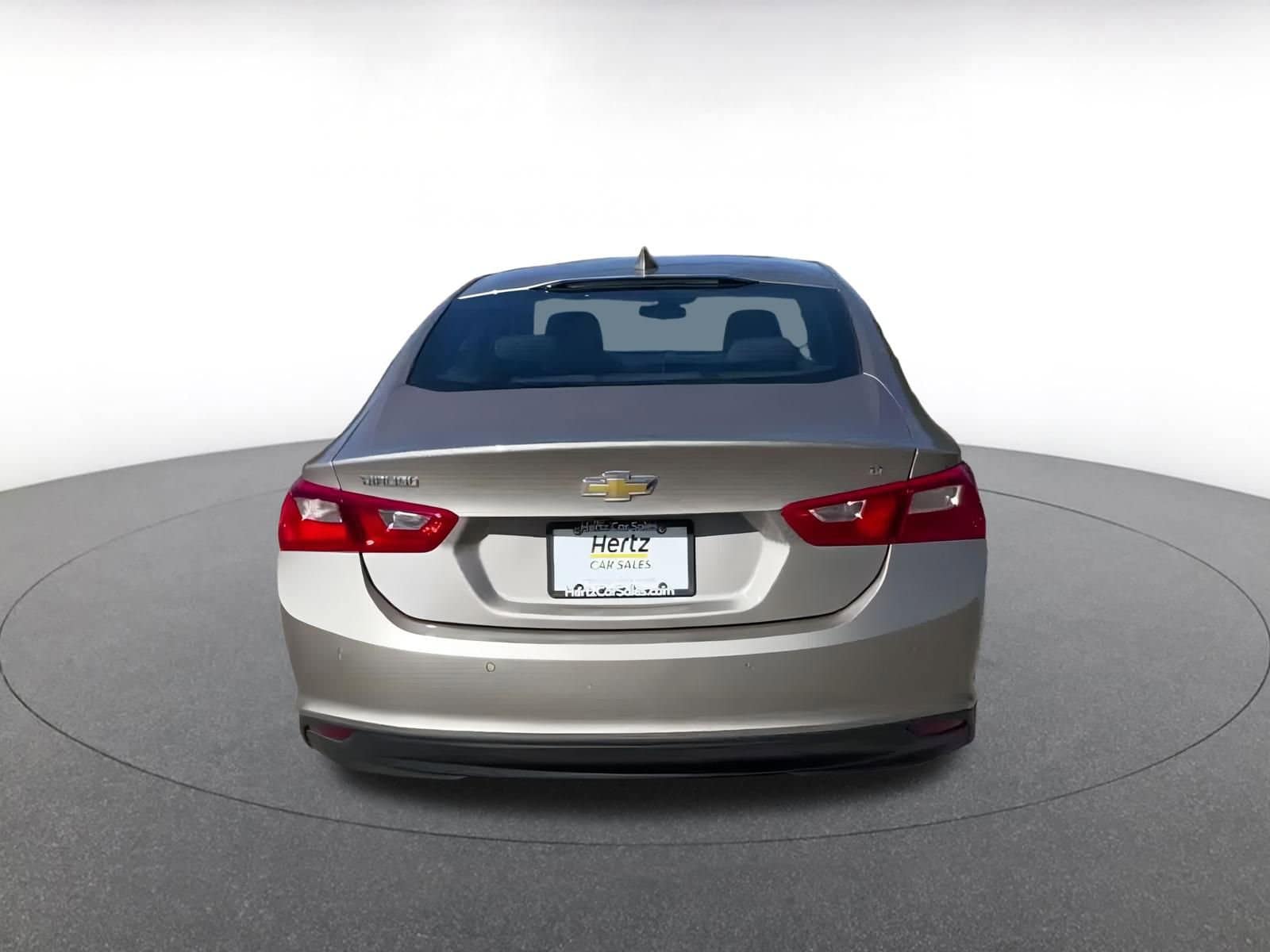 Thumbnail: 2023 Chevrolet Malibu - 12