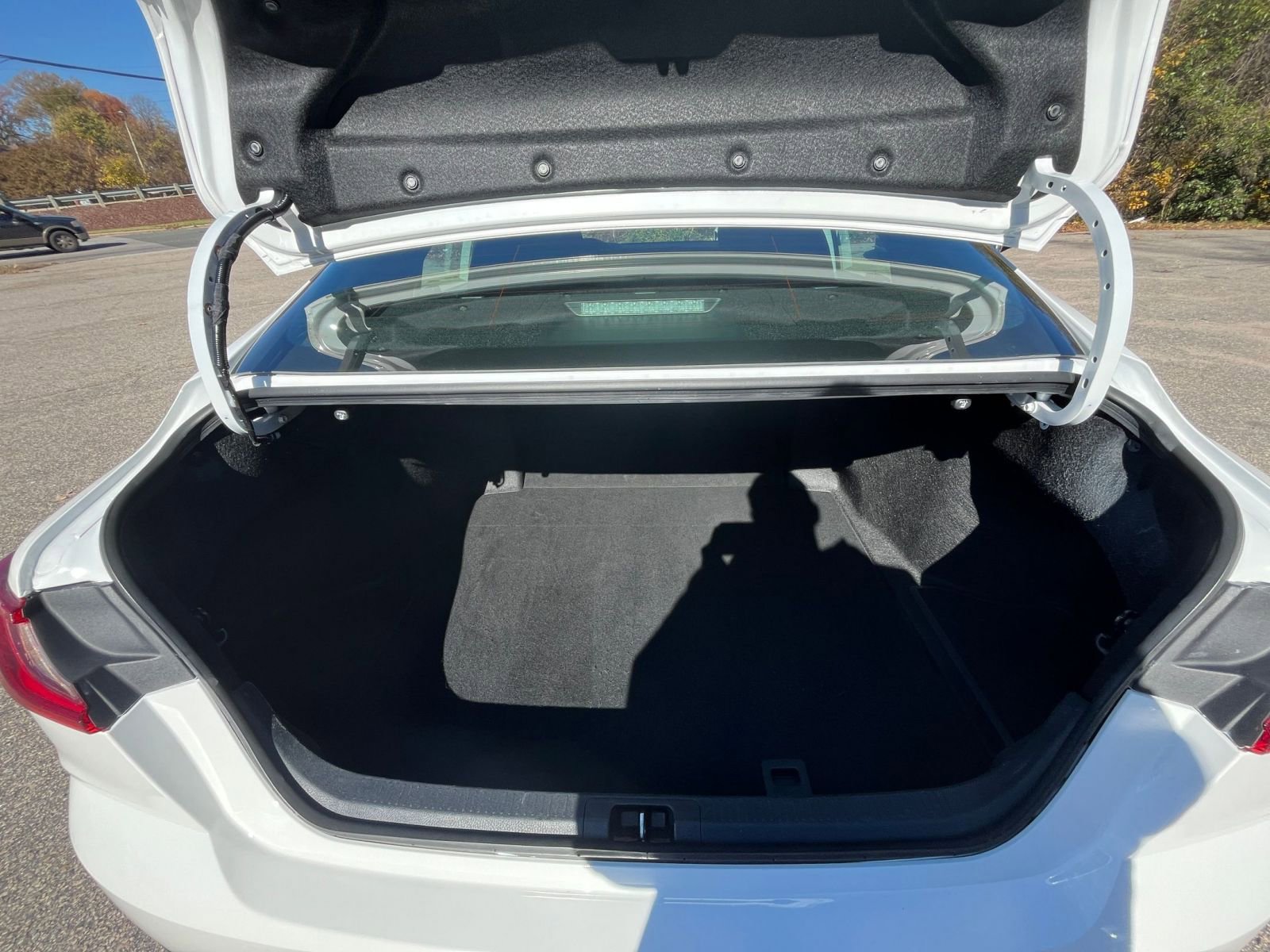 Thumbnail: 2025 Toyota Camry - 25