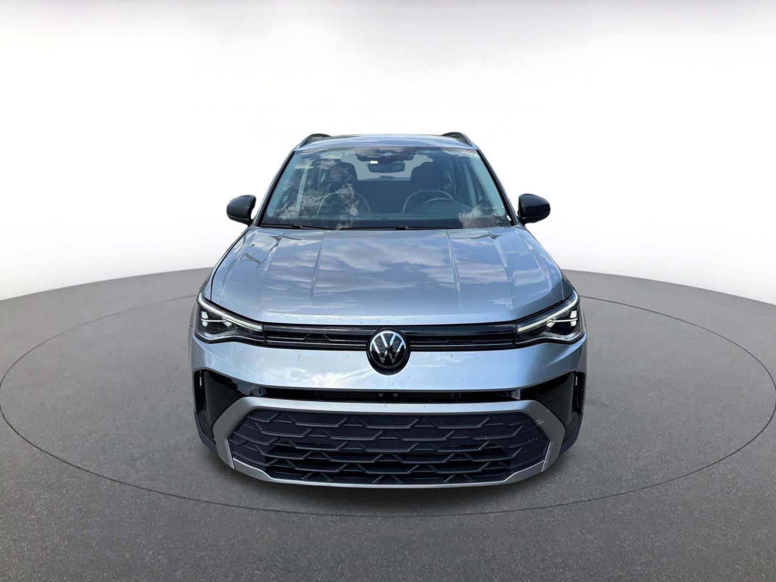 Thumbnail: 2025 Volkswagen Taos - 2