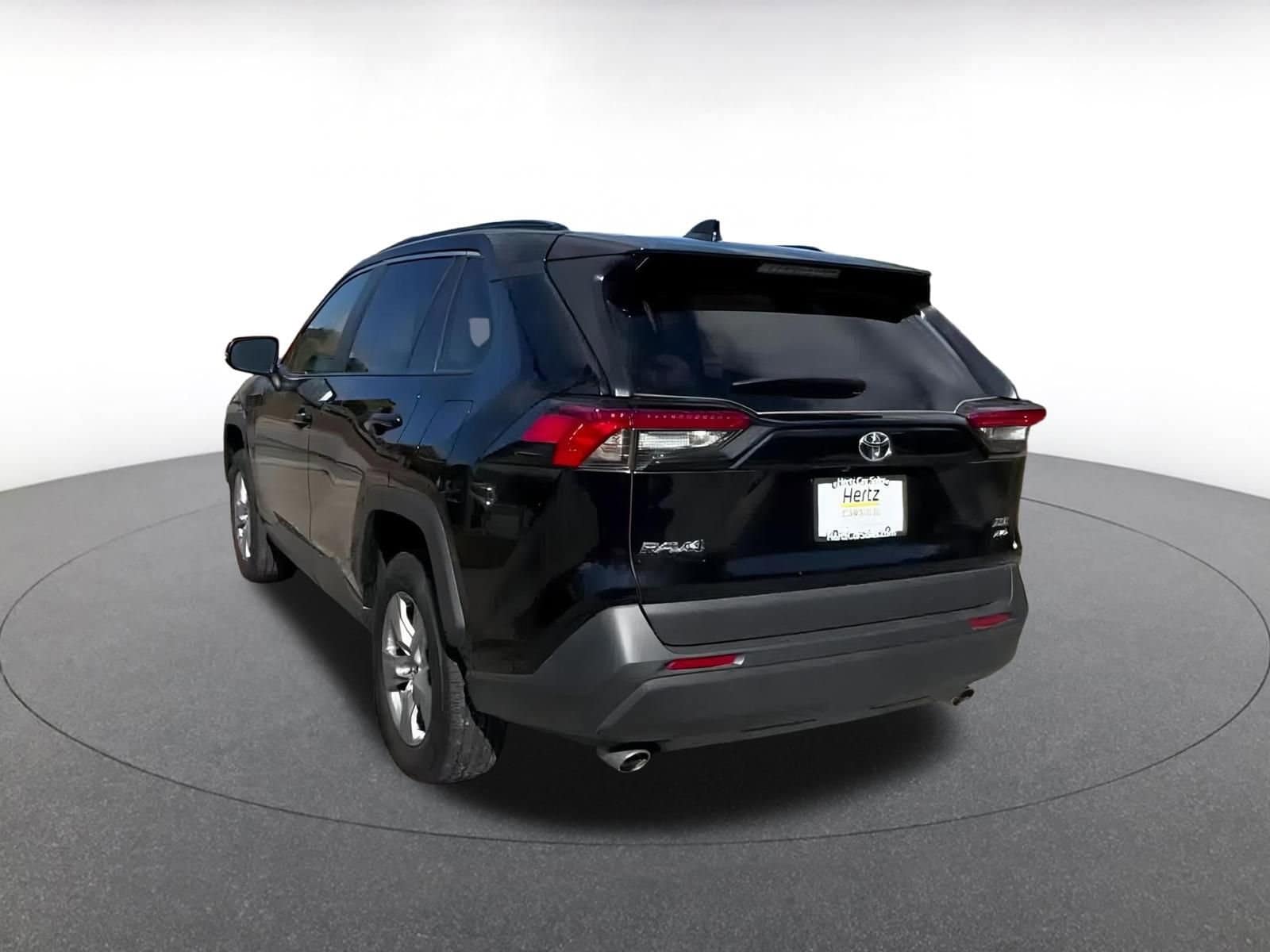 Thumbnail: 2025 Toyota RAV4 - 11