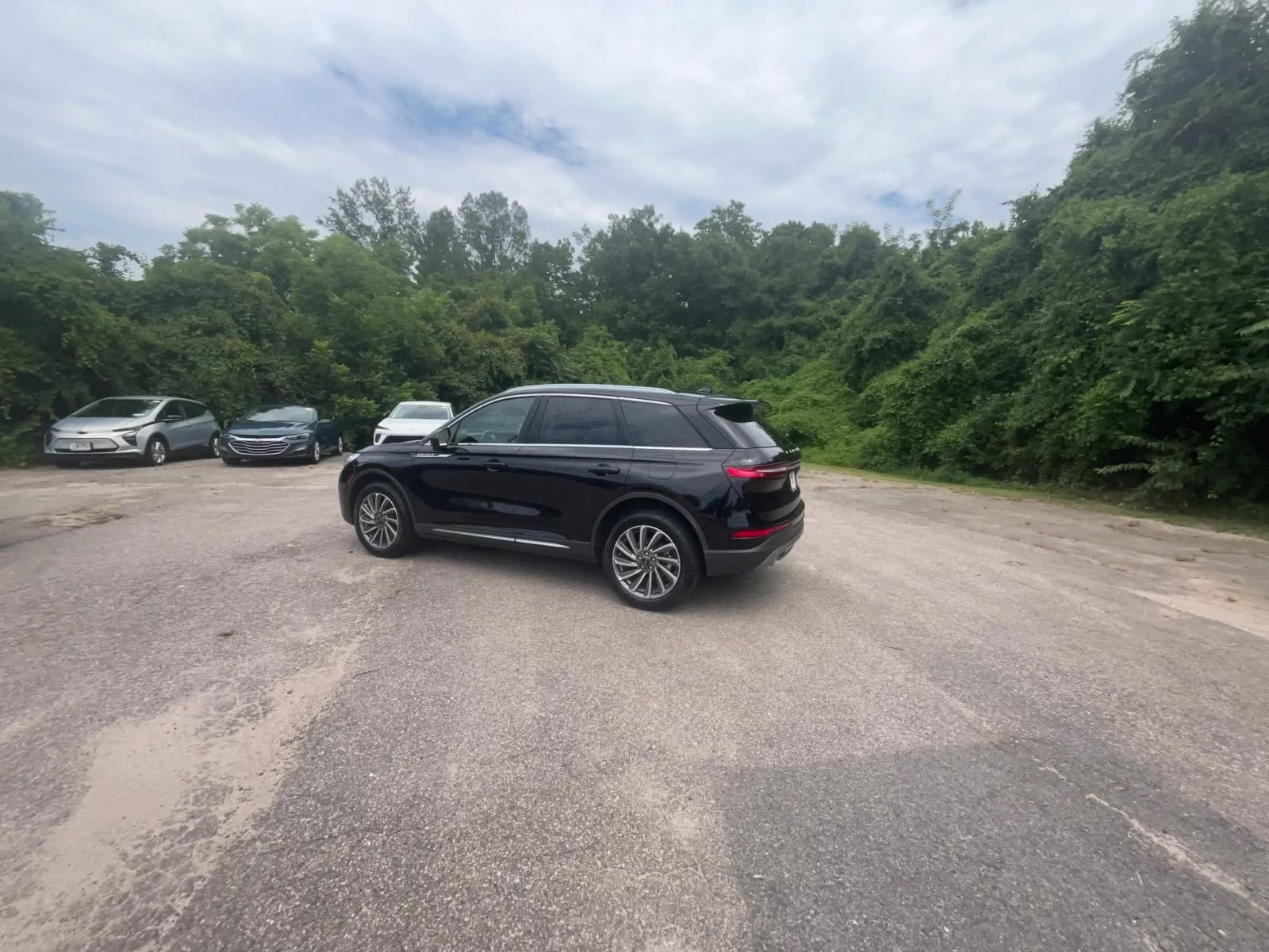 Thumbnail: 2024 Lincoln Corsair - 16