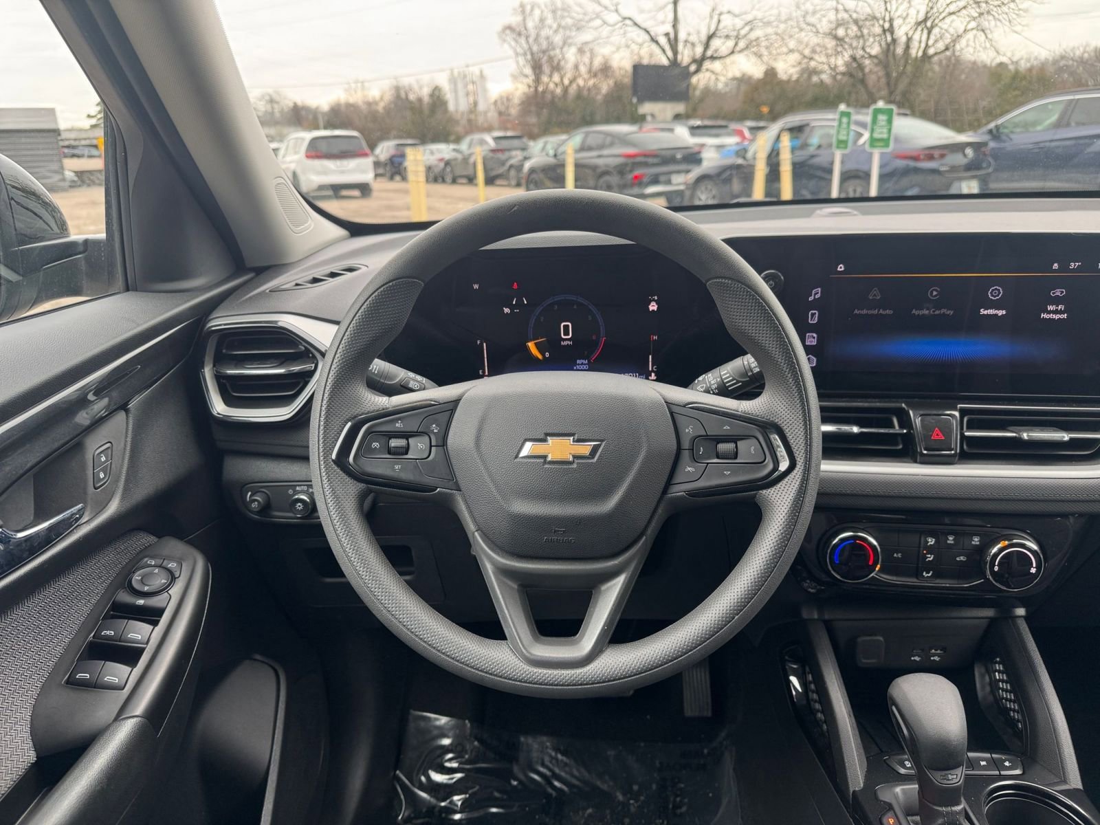 Thumbnail: 2025 Chevrolet TrailBlazer - 30