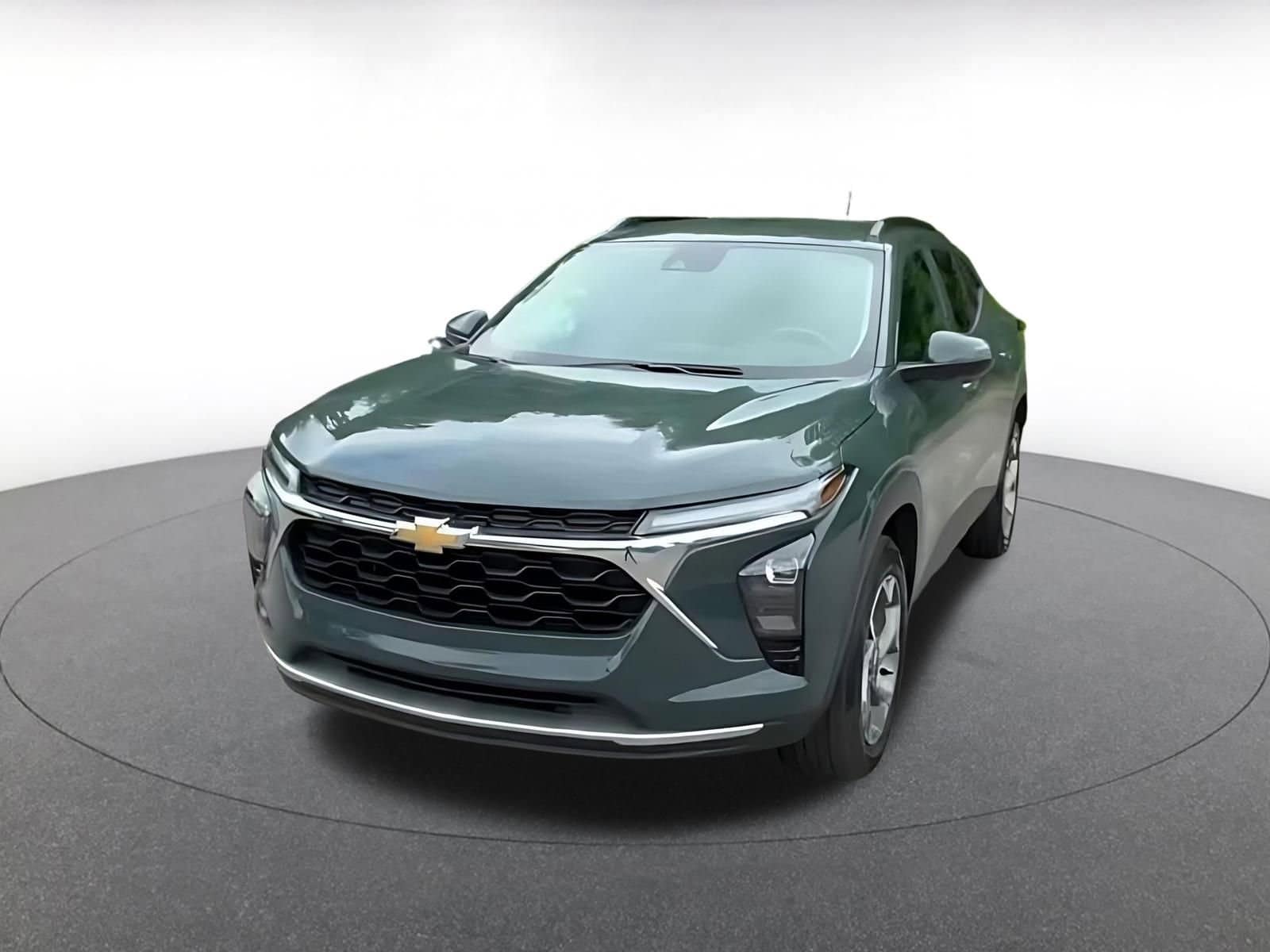 Thumbnail: 2025 Chevrolet Trax - 8