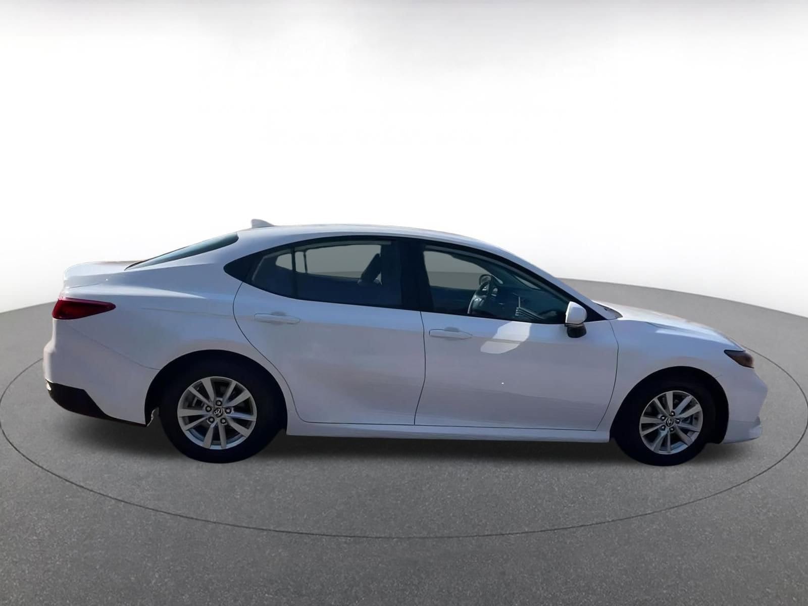 Thumbnail: 2025 Toyota Camry - 16