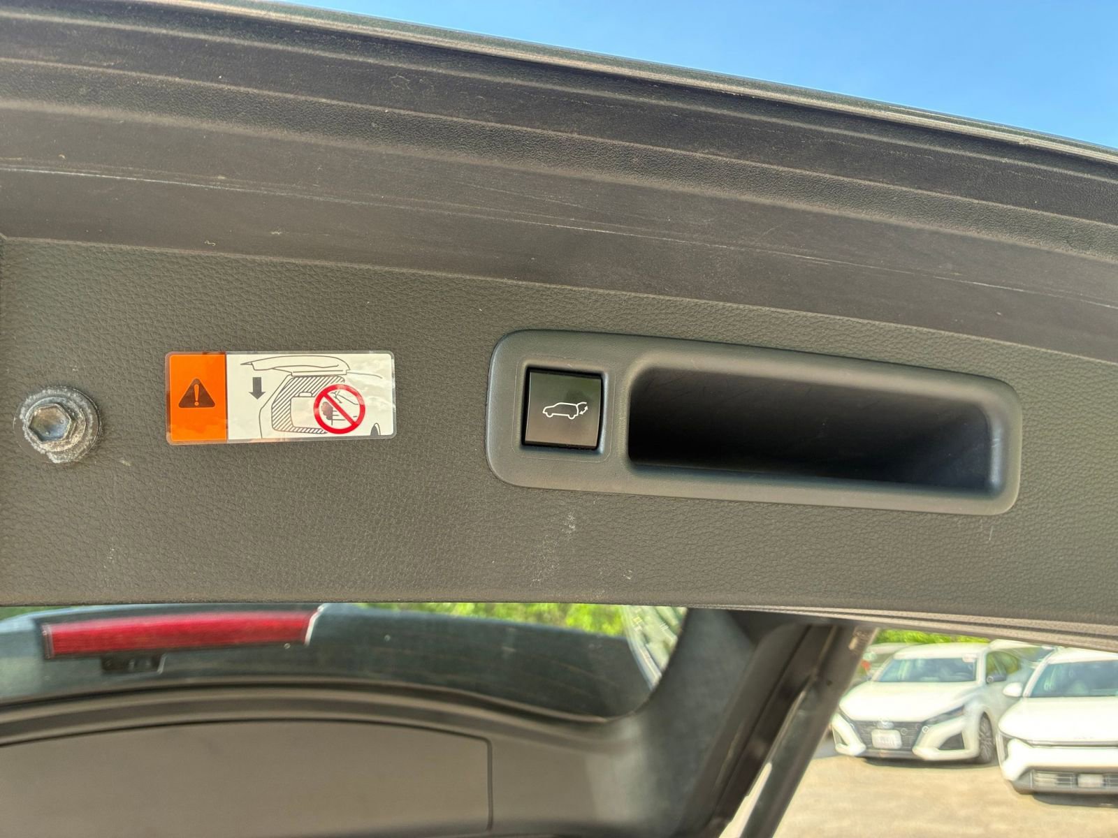 Thumbnail: 2025 Toyota Highlander - 22