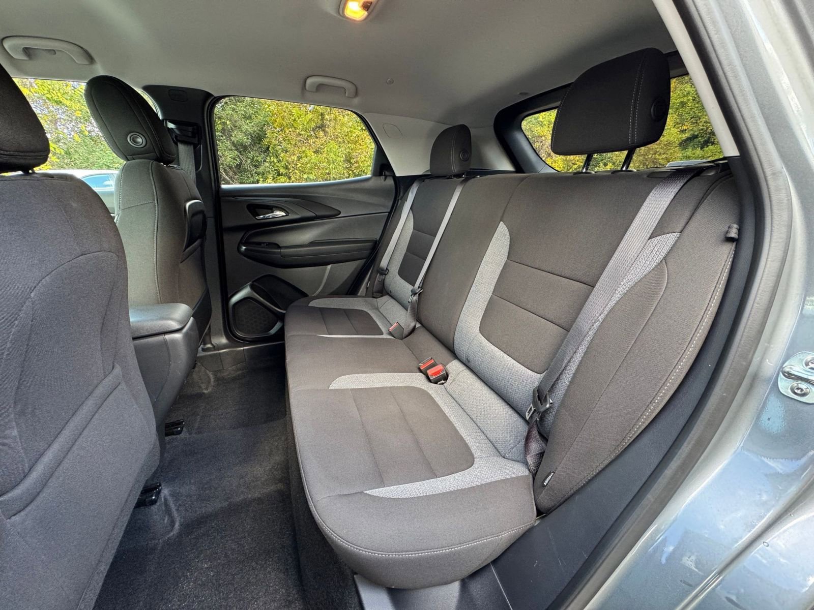 Thumbnail: 2025 Chevrolet TrailBlazer - 32