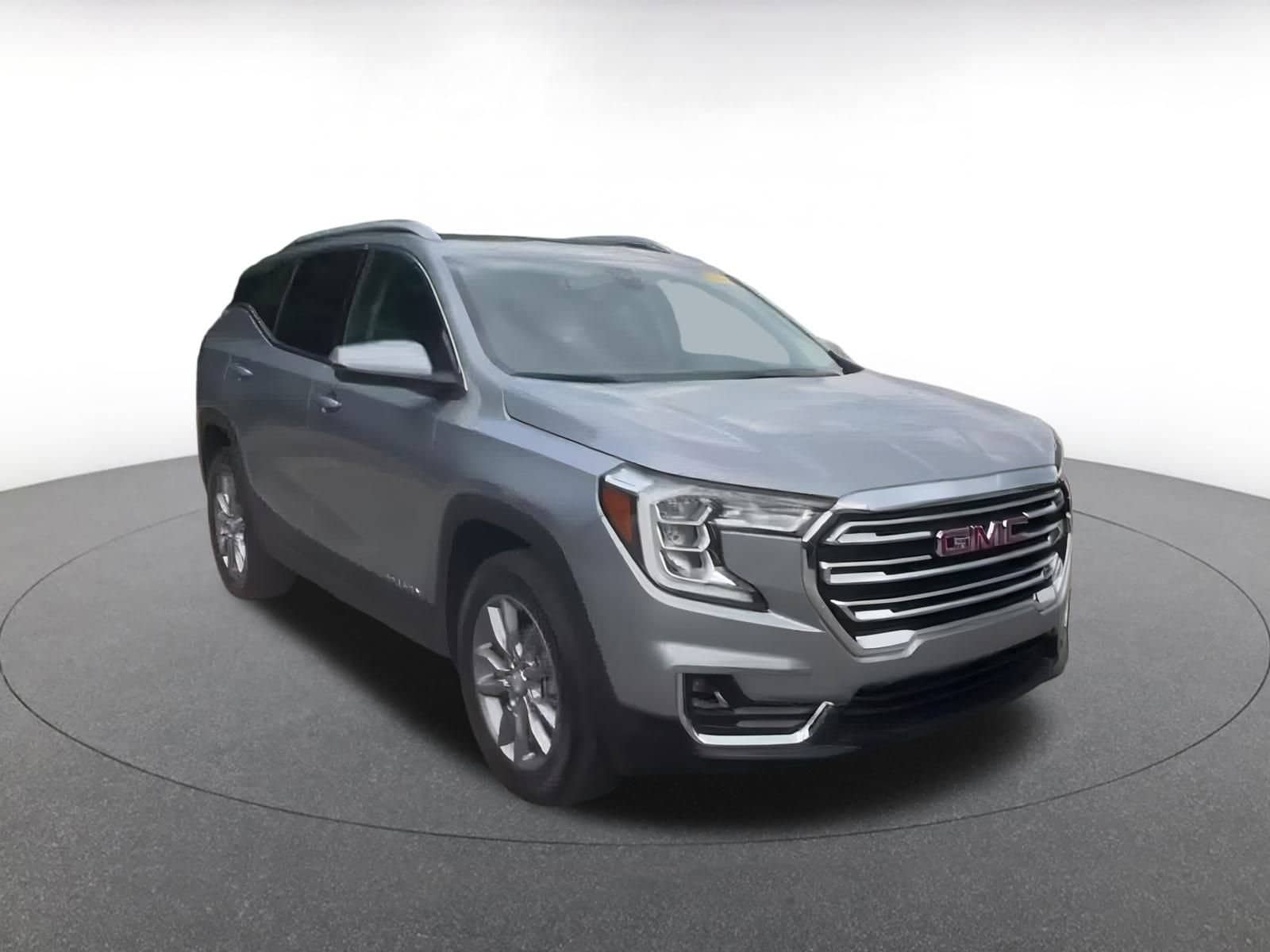 Thumbnail: 2024 GMC Terrain - 3