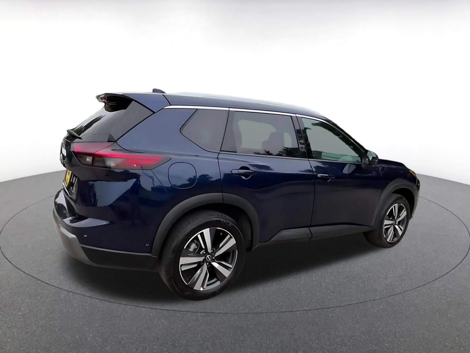 Thumbnail: 2026 Nissan Rogue - 14