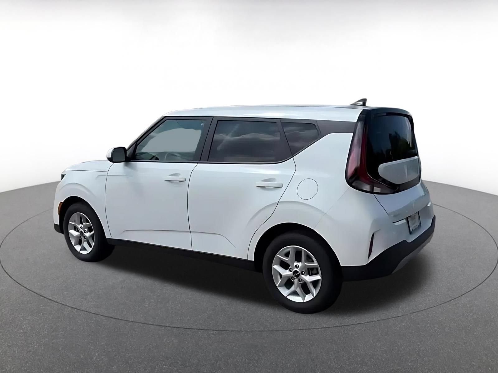 Thumbnail: 2025 Kia Soul - 10