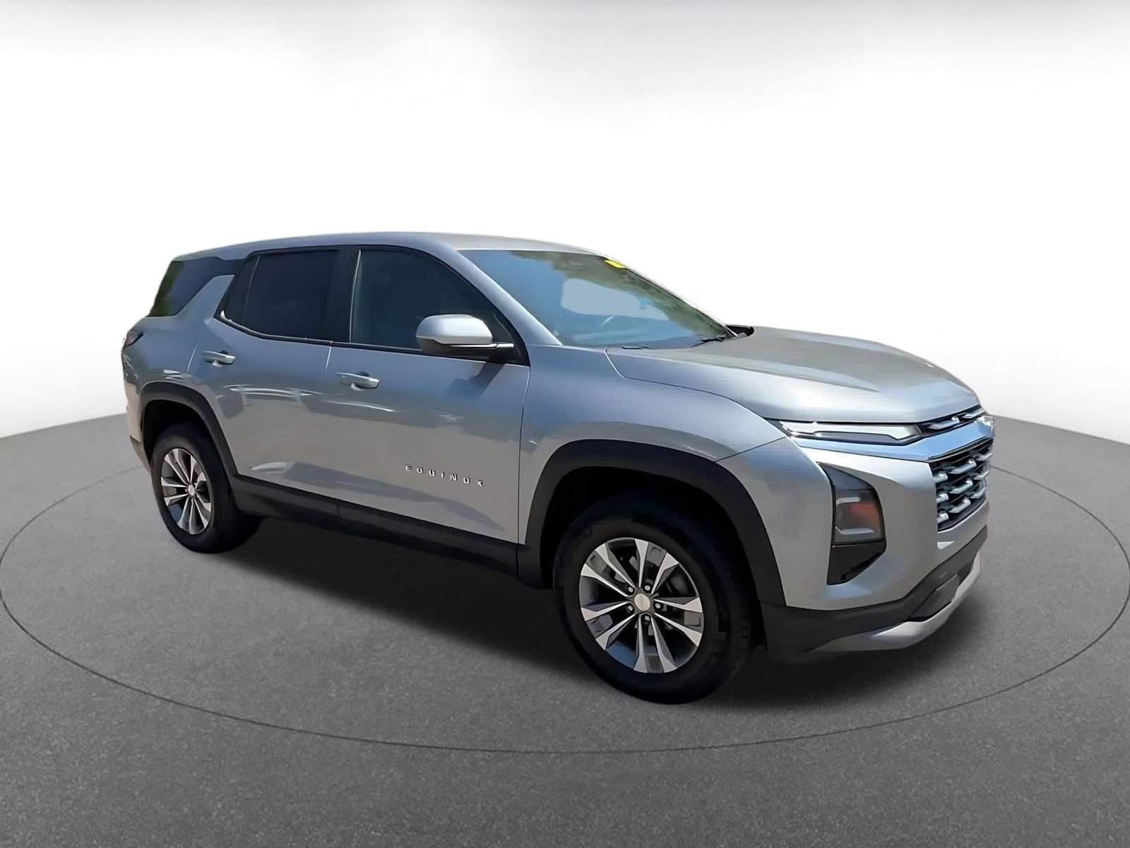 Thumbnail: 2025 Chevrolet Equinox - 2