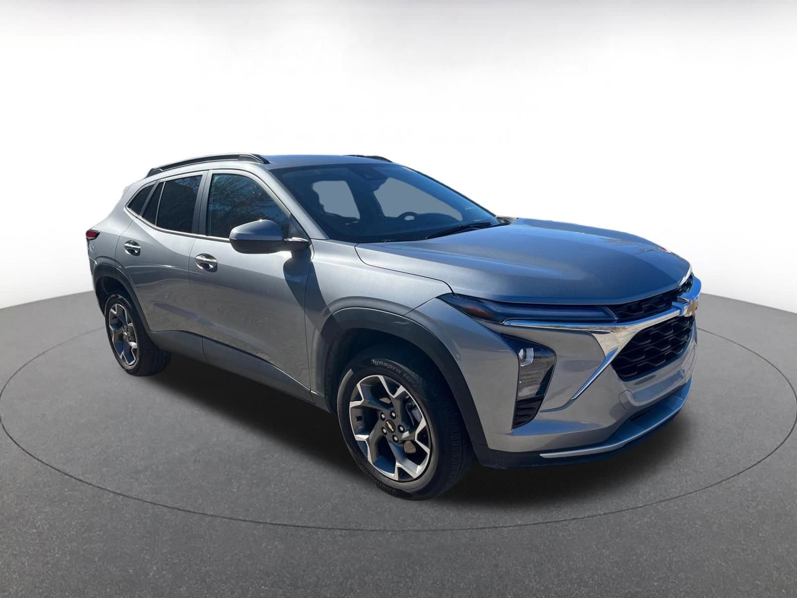 Thumbnail: 2025 Chevrolet Trax - 1